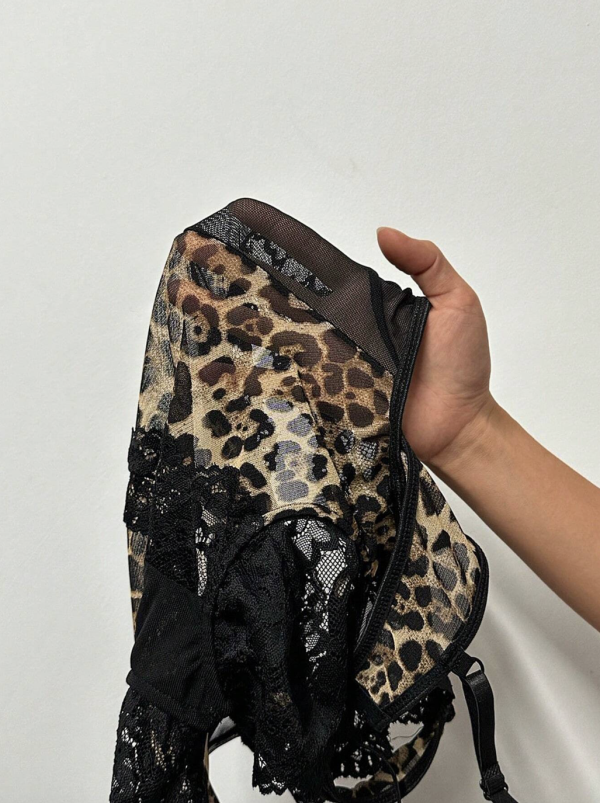 Body tanga din dantela neagra si poliamida leopard - imagine 5